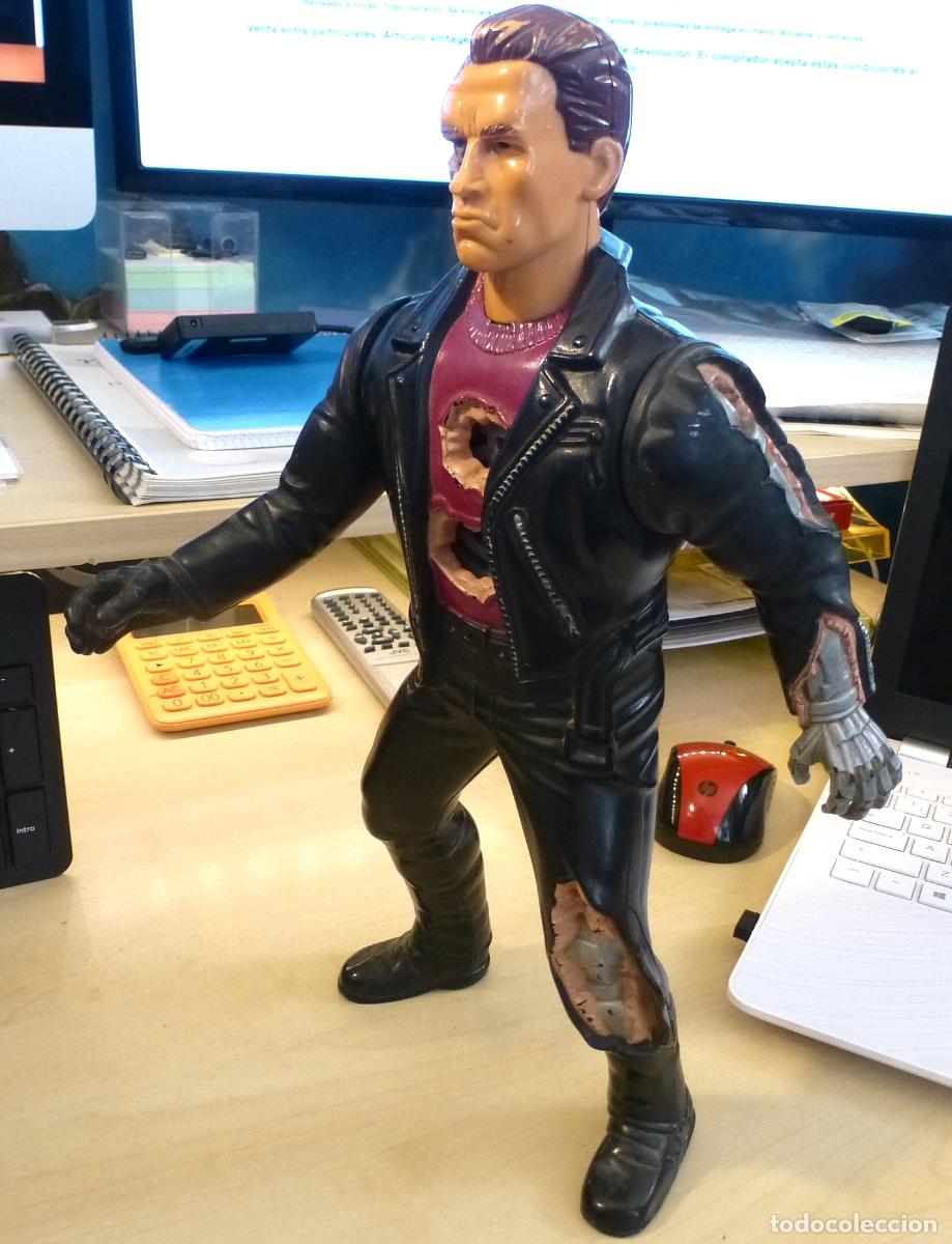 Figuras de acci&oacute;n: Terminator. Mu&ntilde;eco / maniqu&iacute; con efectos de sonido - Foto 6