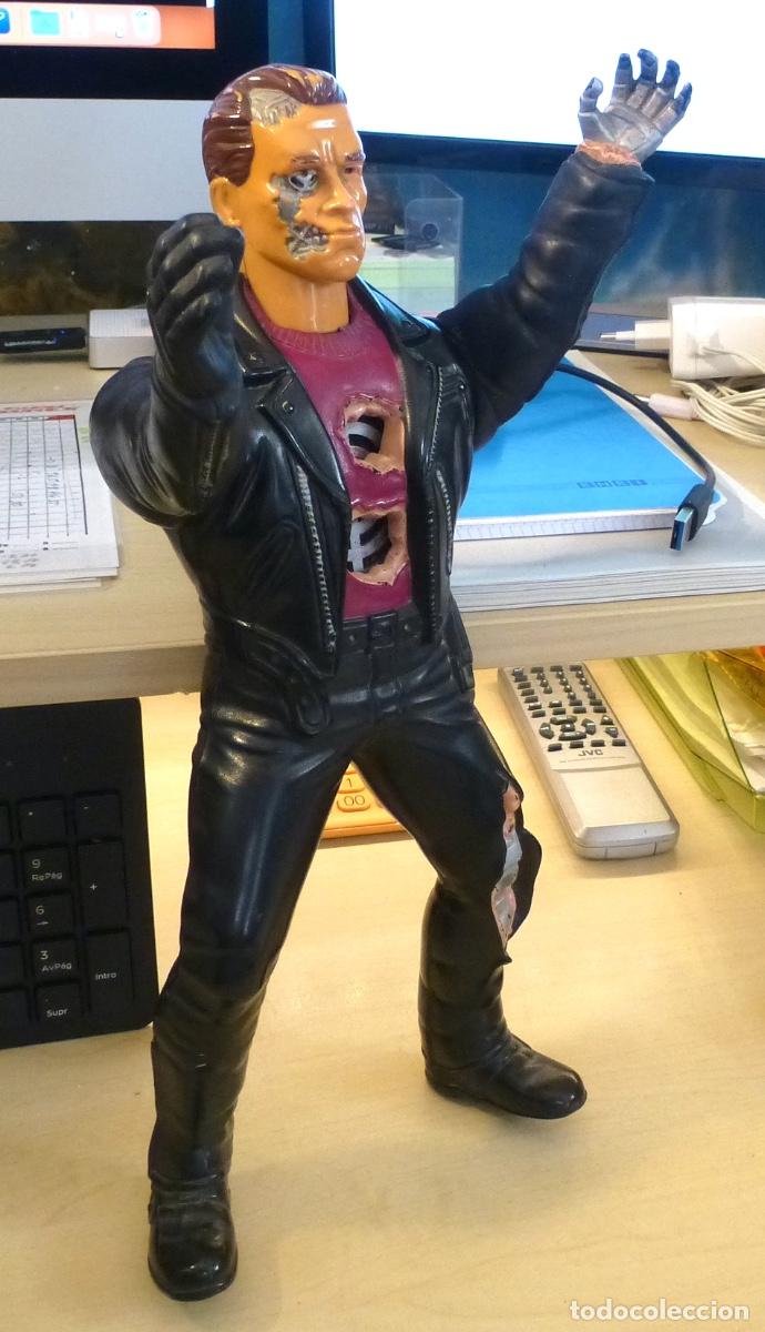Figuras de acci&oacute;n: Terminator. Mu&ntilde;eco / maniqu&iacute; con efectos de sonido - Foto 7