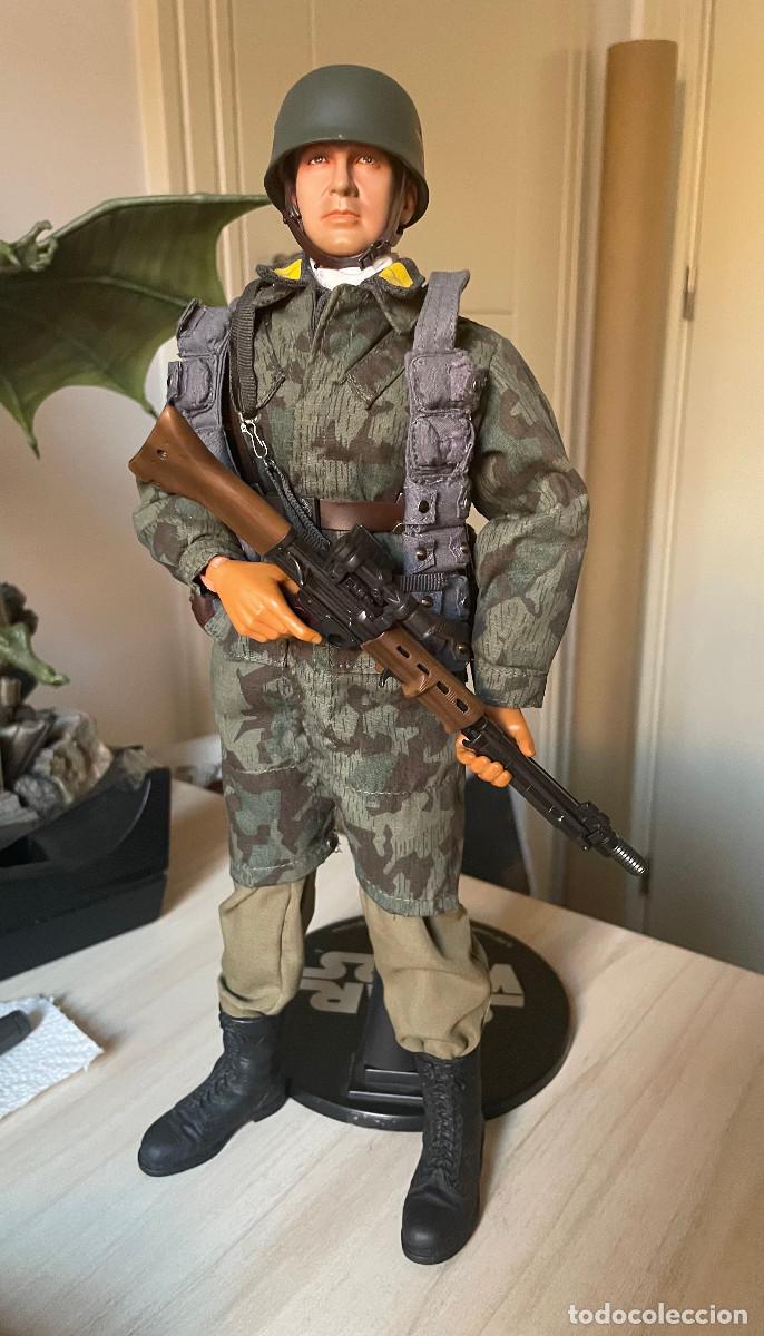 Figuras de acci&oacute;n: Custom Soldado Aleman de la IIGM Paracaidista. Escala 1/6, tipo Dragon.