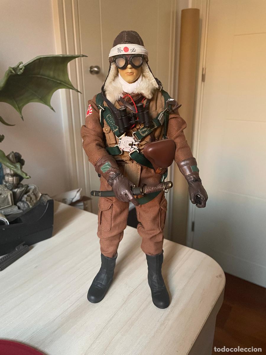 Figuras de acci&oacute;n: Figura tipo Dragon de un piloto Kamikaze japones. Escala 1/6.
