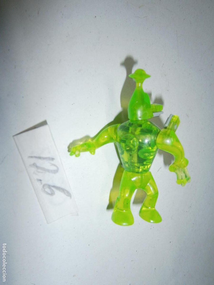 Figuras de acci&oacute;n: FIGURA DE ACCION - BEN 10 ALIEN