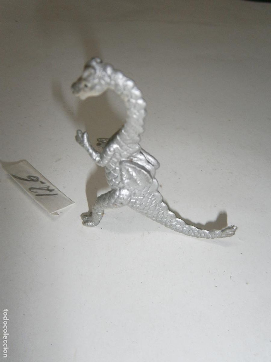 Figuras de acci&oacute;n: FIGURA DE ACCION - DRAGON PLATEADO - Foto 2