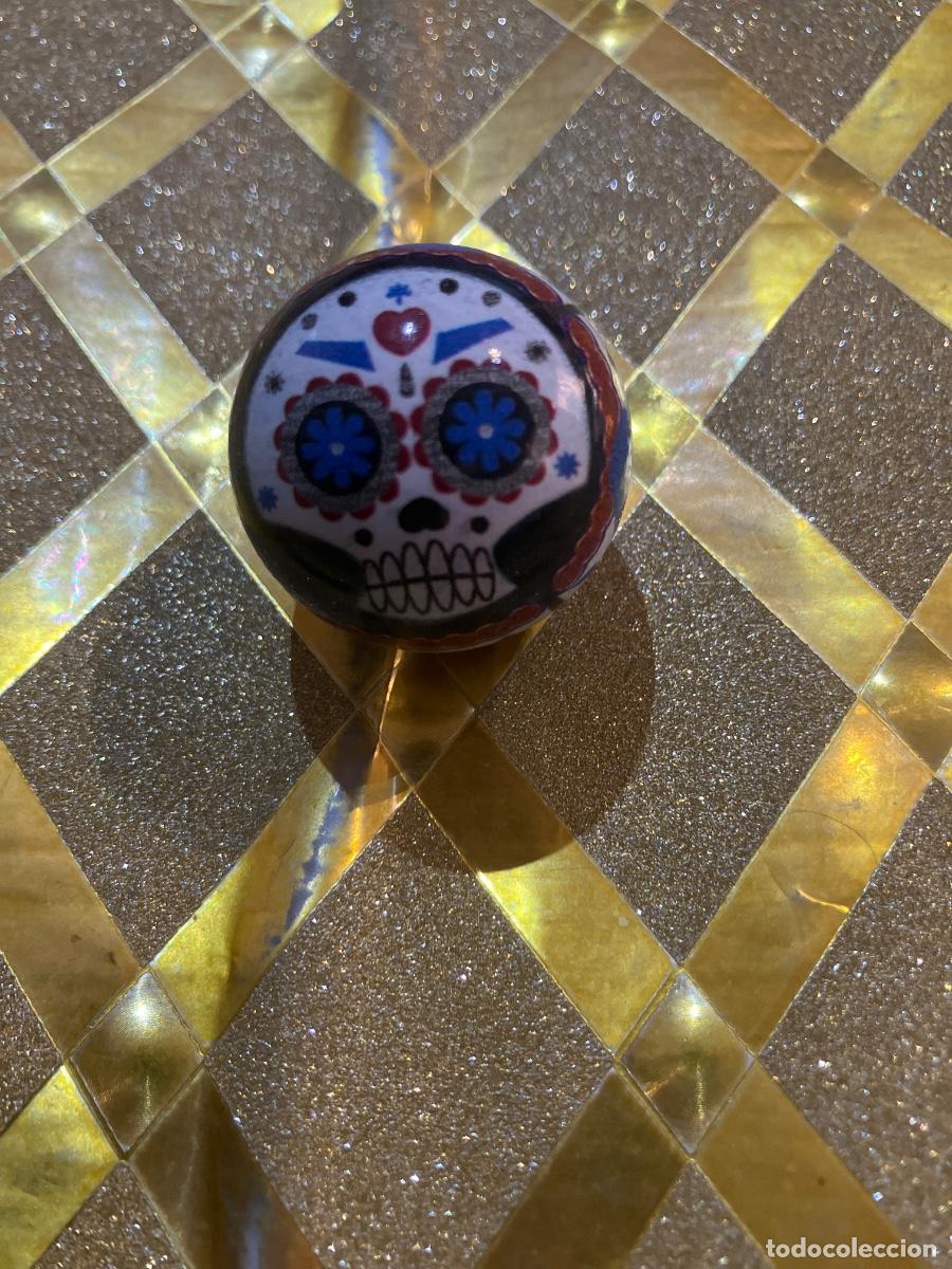 Figuras de acci&oacute;n: FIGURA O BOLA DE COOLKULKI CALAVERA DE AZUCAR !!