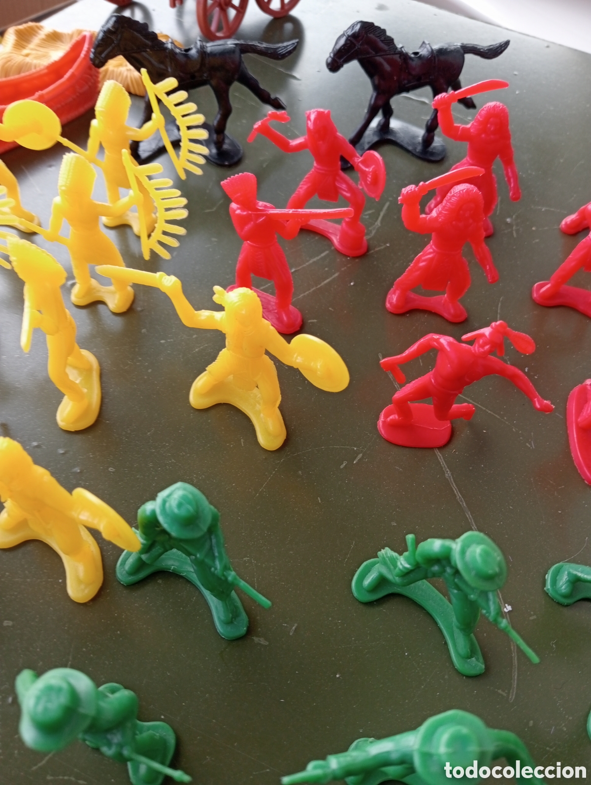 Figuras de acci&oacute;n: Figuras de indios y vaqueros - Foto 6