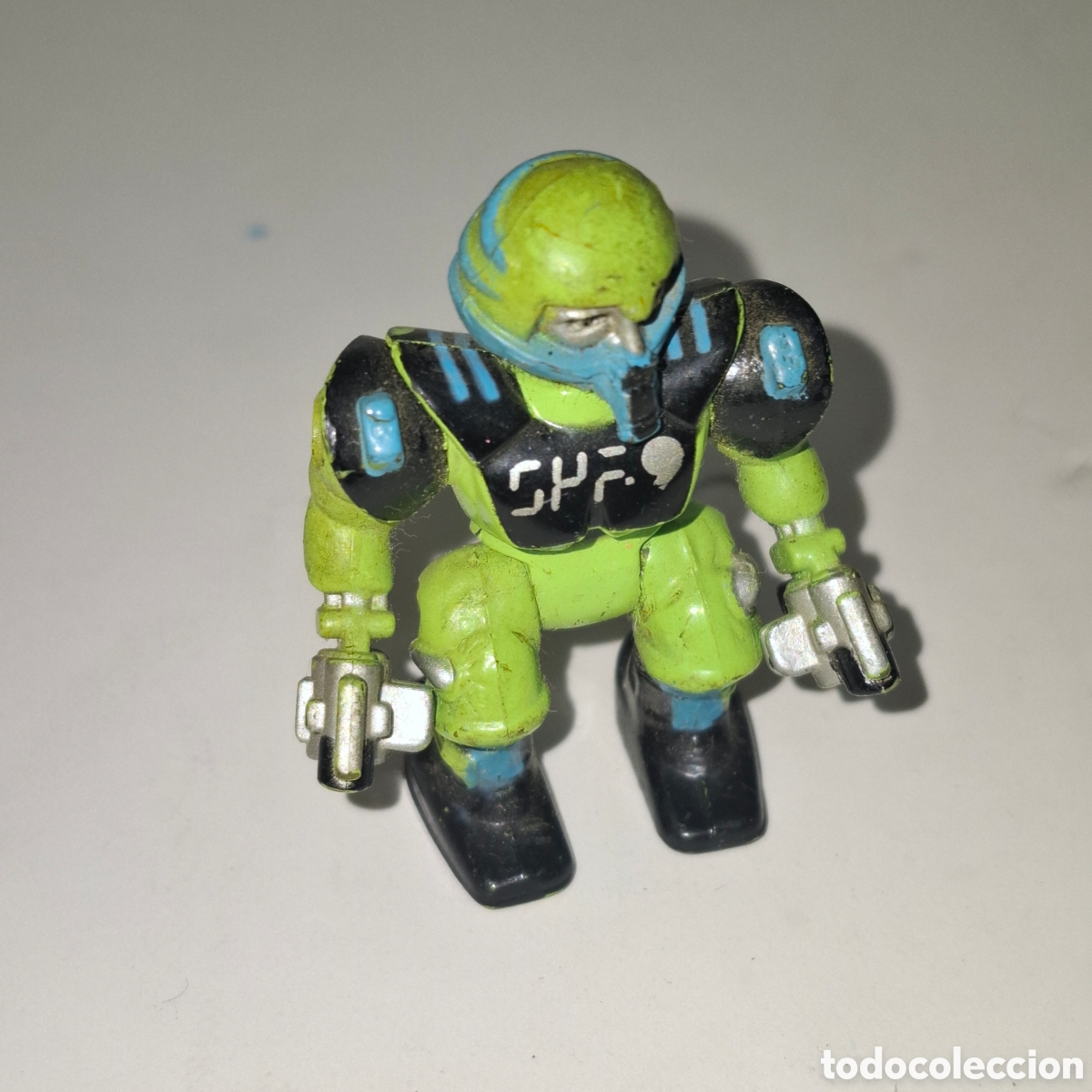 Figuras de acci&oacute;n: FIGURA DE ACCION A&Ntilde;OS 90 ROBOT LGTI