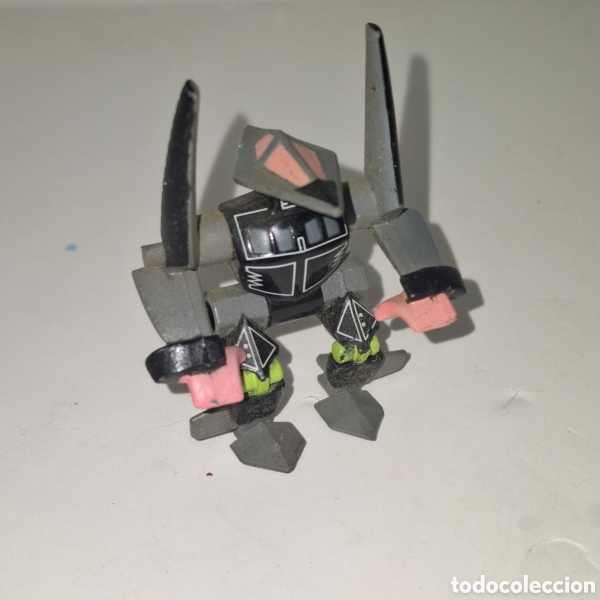 Figuras de acci&oacute;n: FIGURA DE ACCION ROBOT LGTI A&Ntilde;OS 90