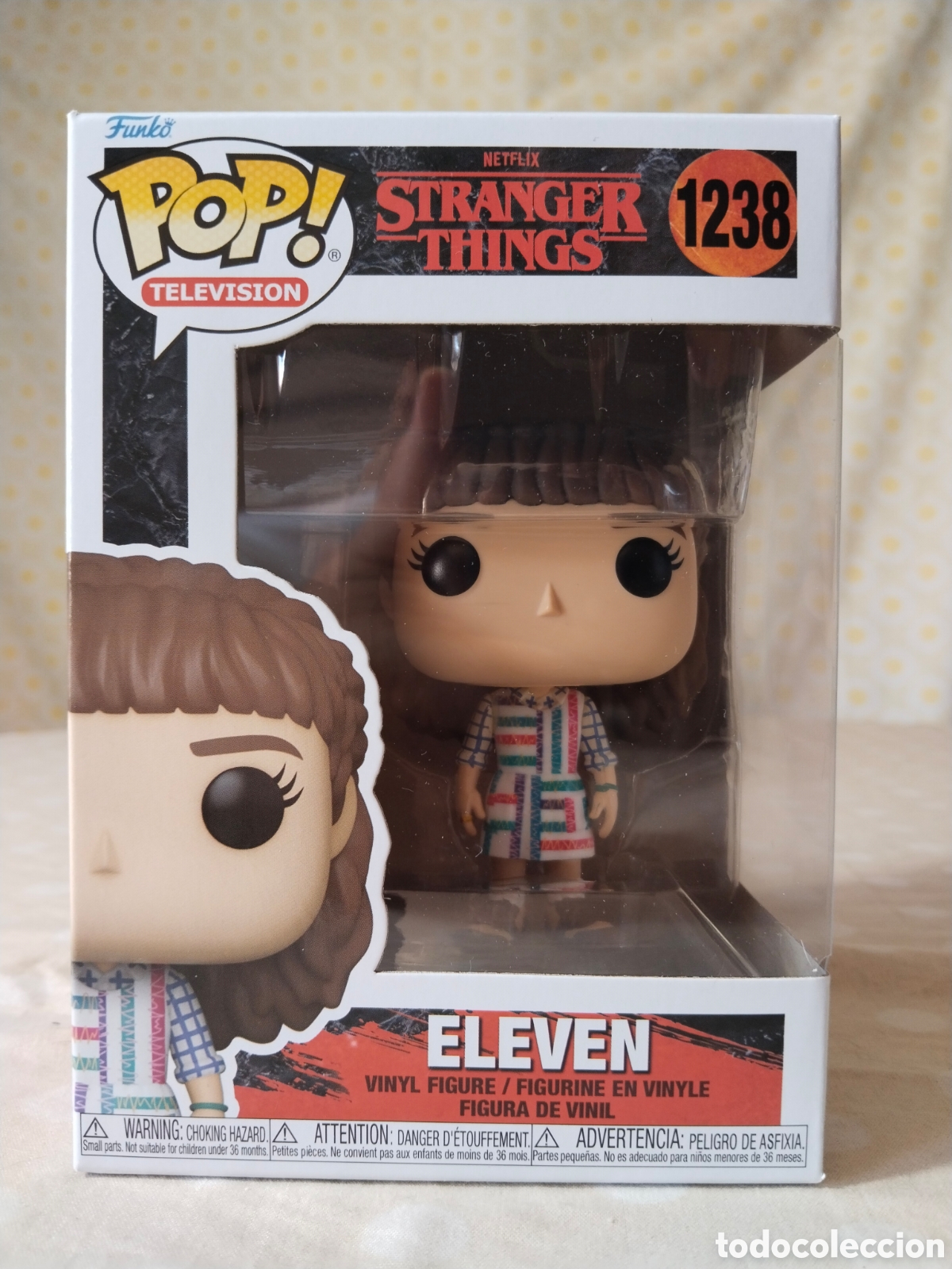 Figuras de acci&oacute;n: Eleven (vestido - Stranger Things) -