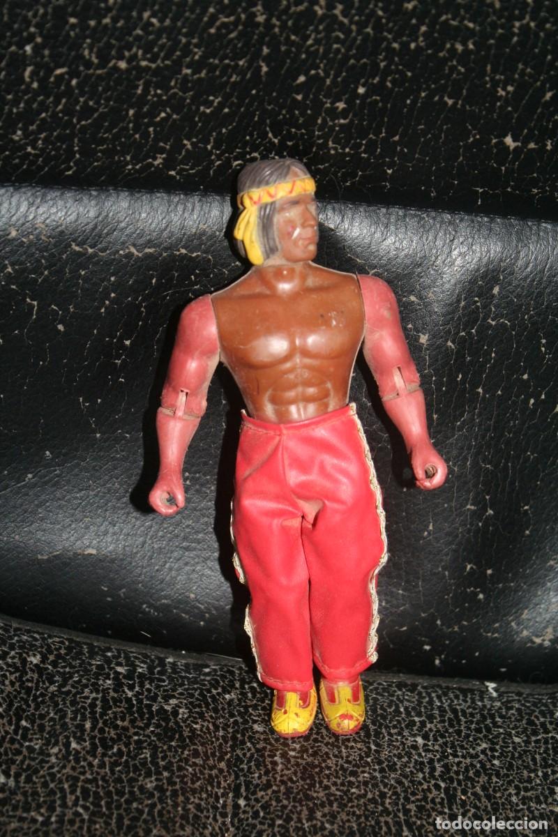 Figuras de acci&oacute;n: MU&Ntilde;ECO FIGURA INDIO GERONIMO