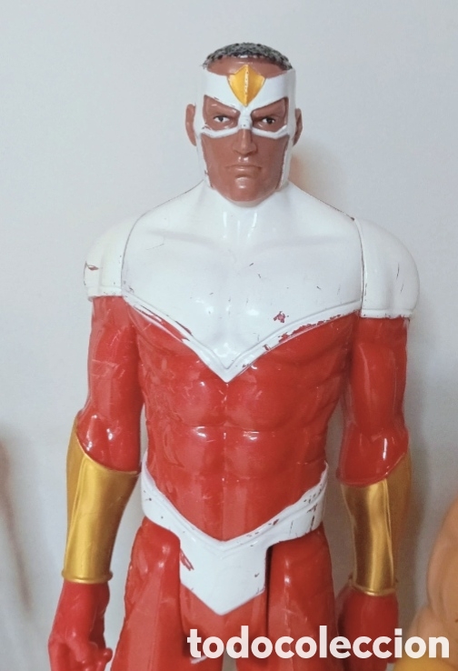 Figuras de acci&oacute;n: Lote 3 Figuras DBZ + Marvel - Foto 3