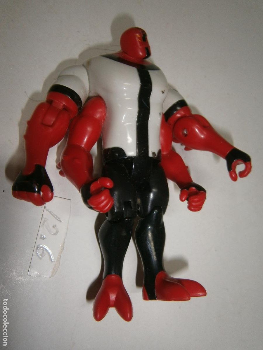 Figuras de acci&oacute;n: FIGURA DE ACCION - FIGURA DE ACCION HOMBRE CUATRO BRAZOS BEN 10