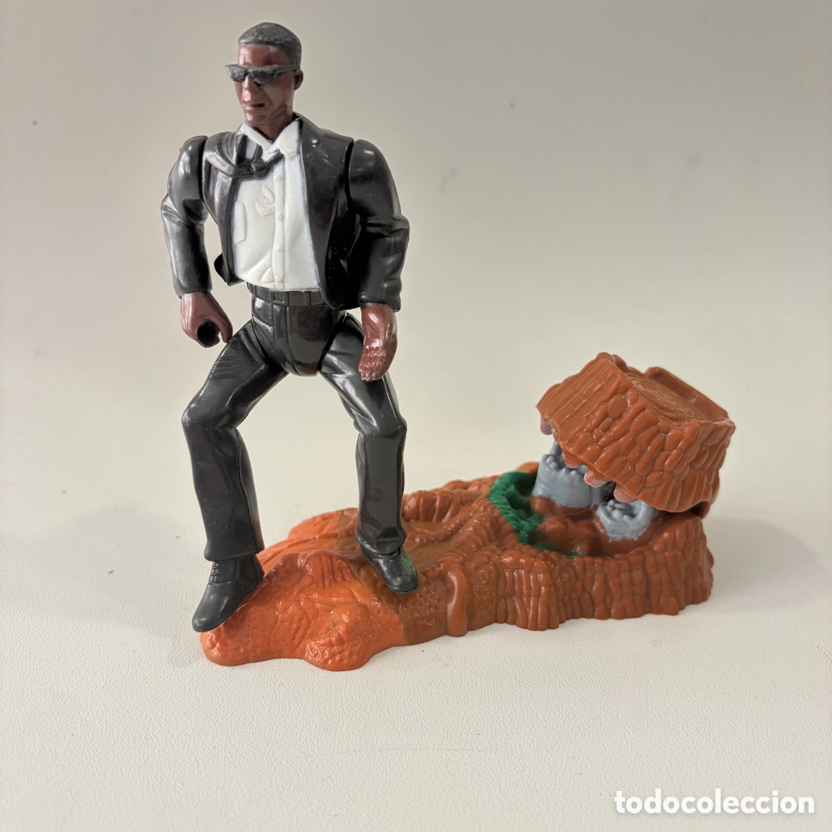 Figuras de acci&oacute;n: Figura mu&ntilde;eco Men in Black Alien-Ambush Jay + Tree Trunk Alien Galoob 1997