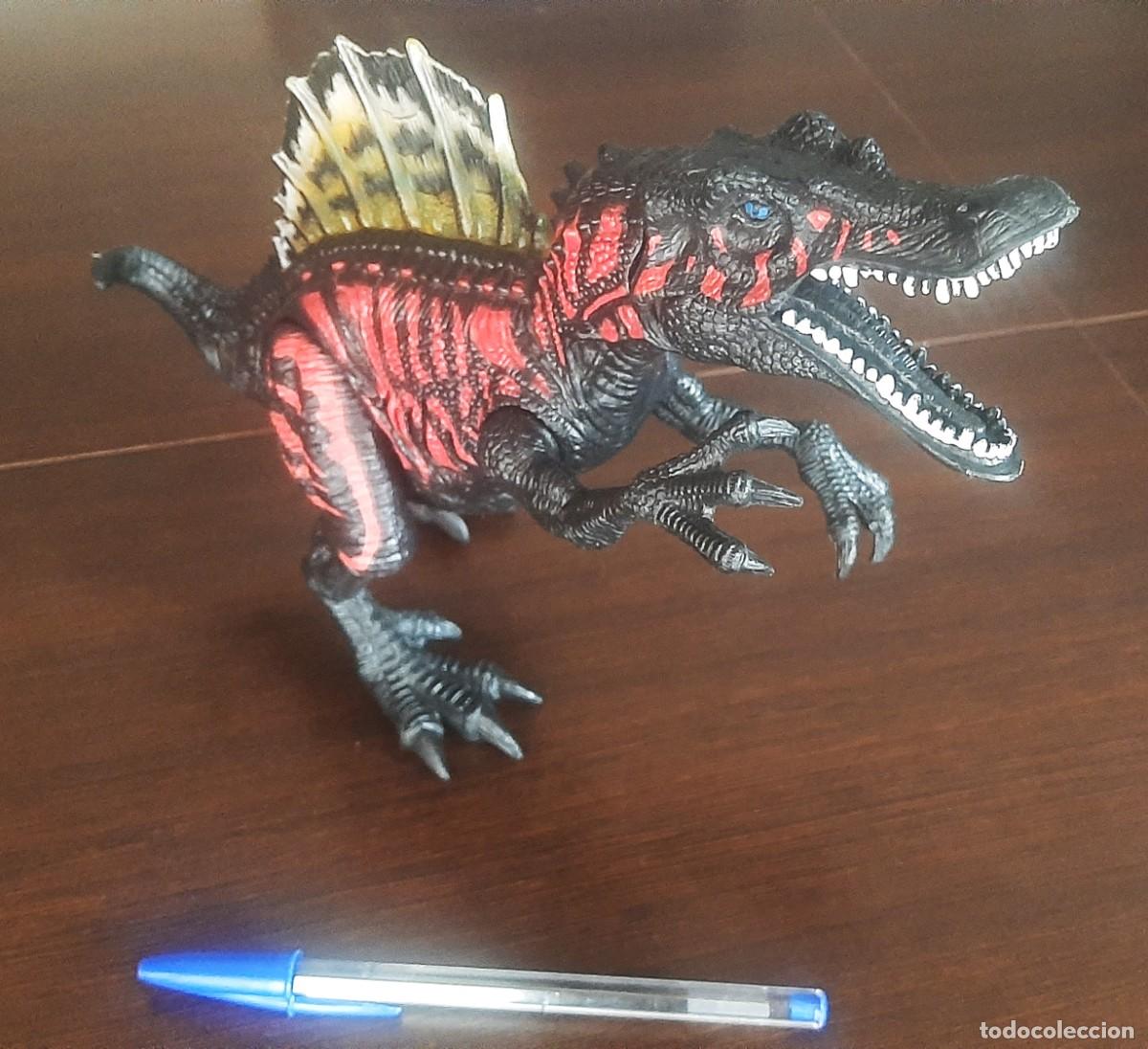 Figuras de acci&oacute;n: DINOSAURIO ARTICULADO - DINO VALLEY - Espinosaurio - MARCA CHAP MEI - A&Ntilde;O 2007