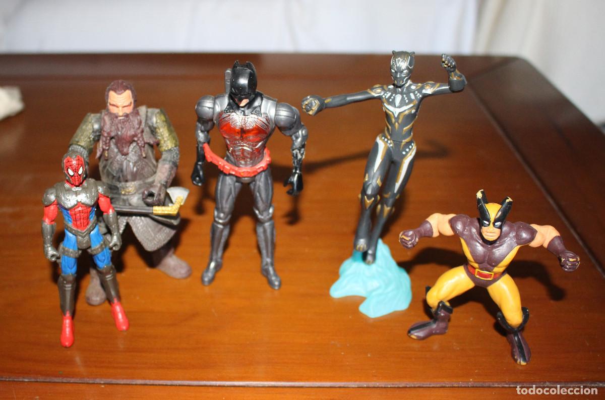Figuras de acci&oacute;n: Lote de 5 figuras de acci&oacute;n. Superh&eacute;roes.
