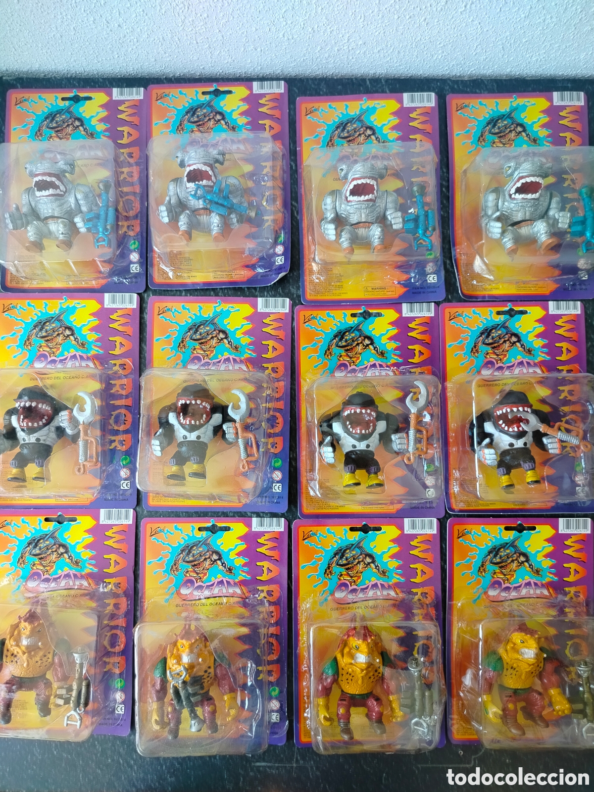 Figuras de acci&oacute;n: Lote 12 bl&iacute;ster OCEAN WARRIOR bootleg STREET SHARKS
