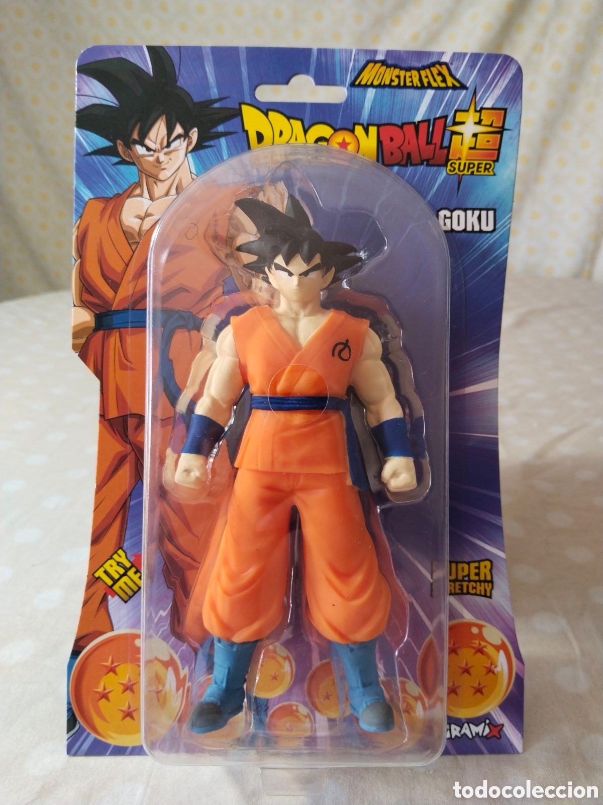 Figuras de acci&oacute;n: Goku (traje de entrenamiento con Whis - Dragon Ball Super) - Monsterflex