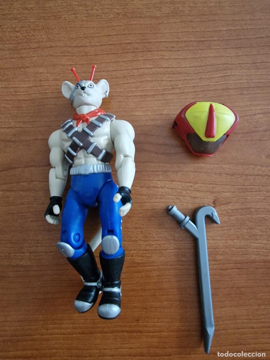 Figuras de acci&oacute;n: Lote 2831. Figura de Moto rat&oacute;n, de MFD Galoob, de 1993, le falta un accesorio que podr&iacute;a tenerlo