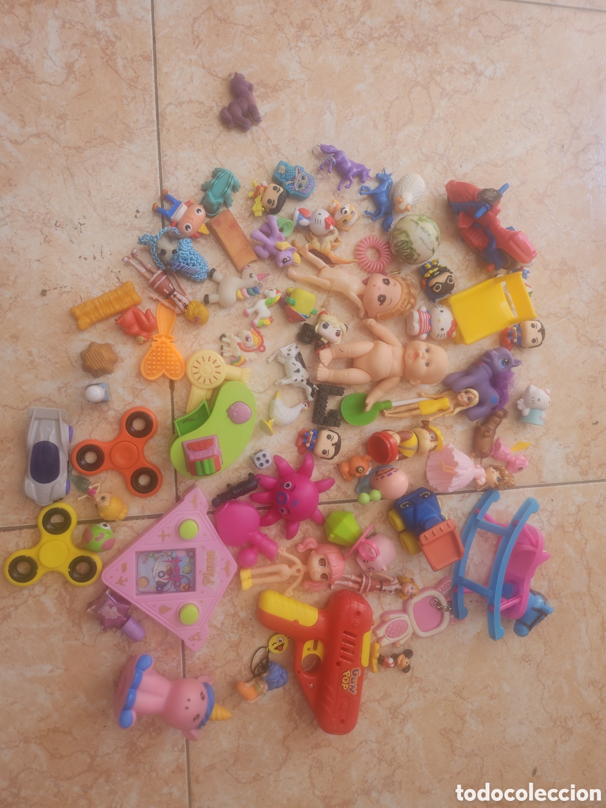 Figuras de acci&oacute;n: Gran lote de figuras , juguetes...etc