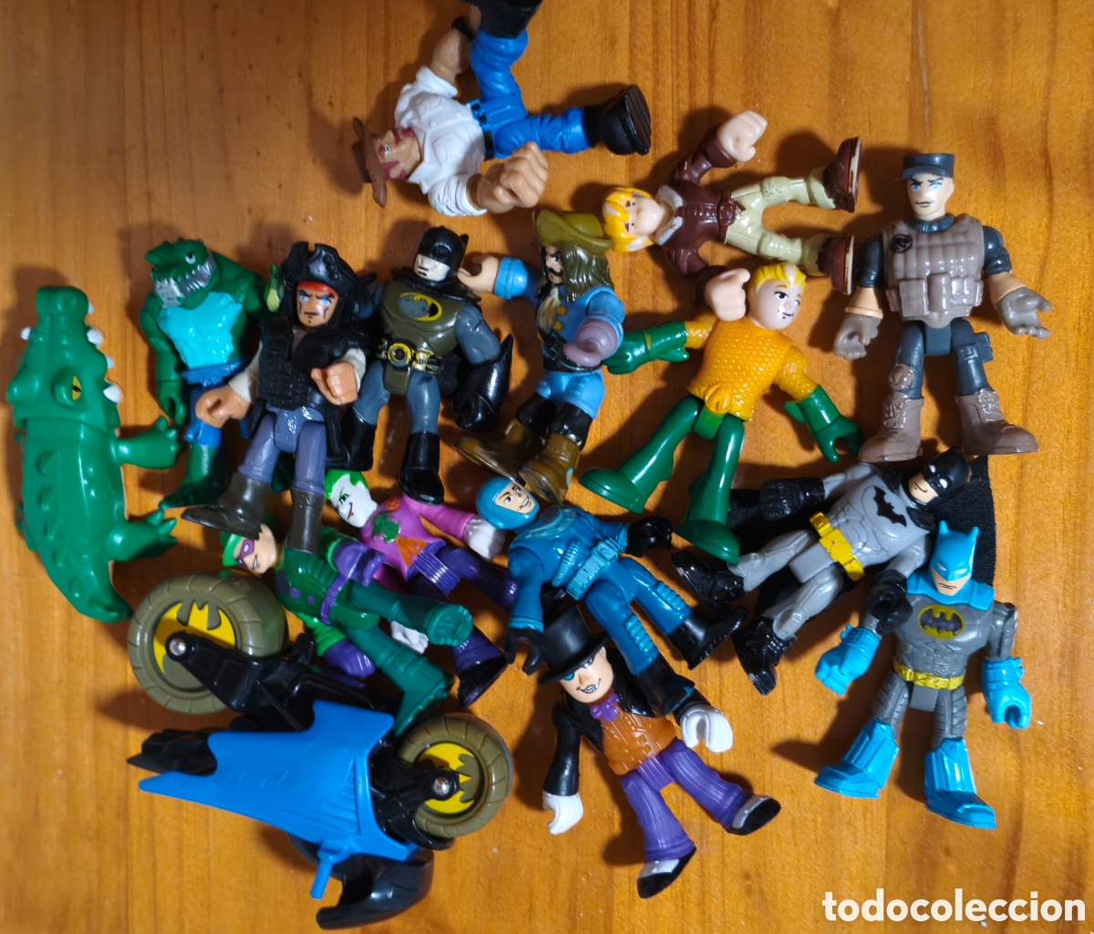 Figuras de acci&oacute;n: LOTE 16 MU&Ntilde;ECOS IMAGINEXT