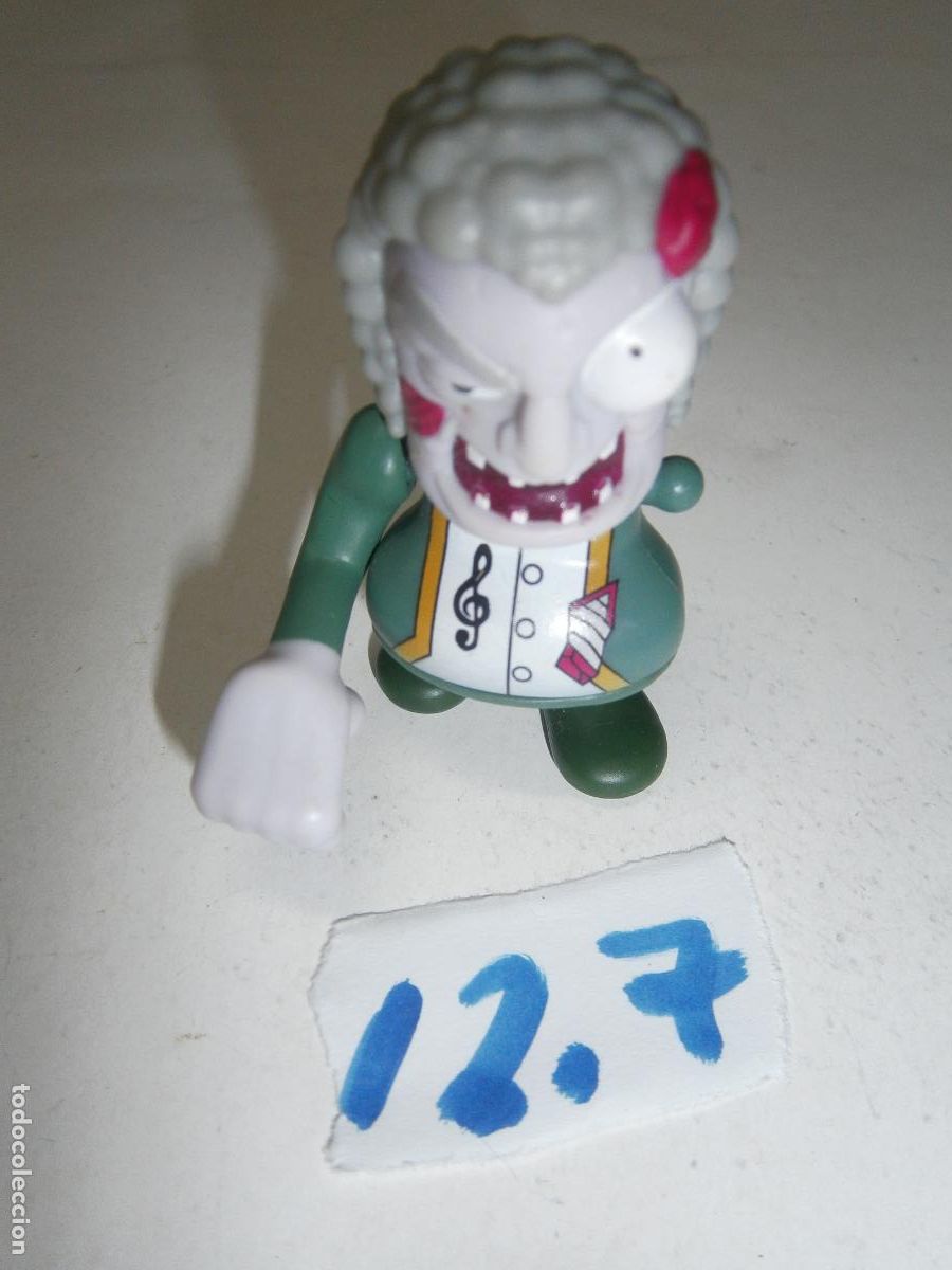 Figuras de acci&oacute;n: FIGURA DE ACCION - ZOMBI - Foto 2