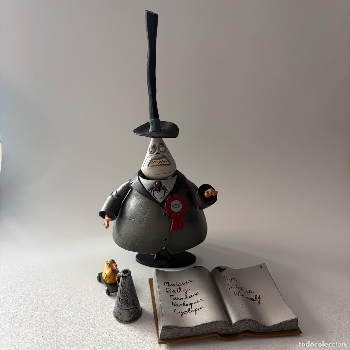 Figuras de acci&oacute;n: figura mu&ntilde;eco the mayor alcalde pesadilla antes de navidad neca 2004