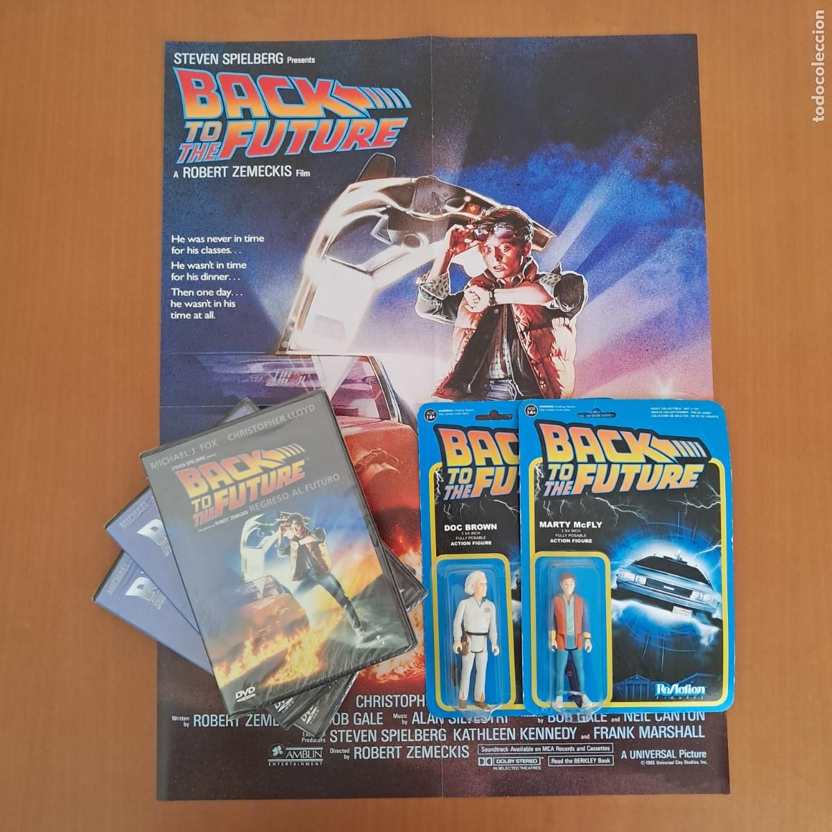 Figuras de a&ccedil;&atilde;o: Lote REGRESO AL FUTURO con figuras de acci&oacute;n de Marty McFly y Doc Brown + 3 DVD precintados + P&oacute;ster