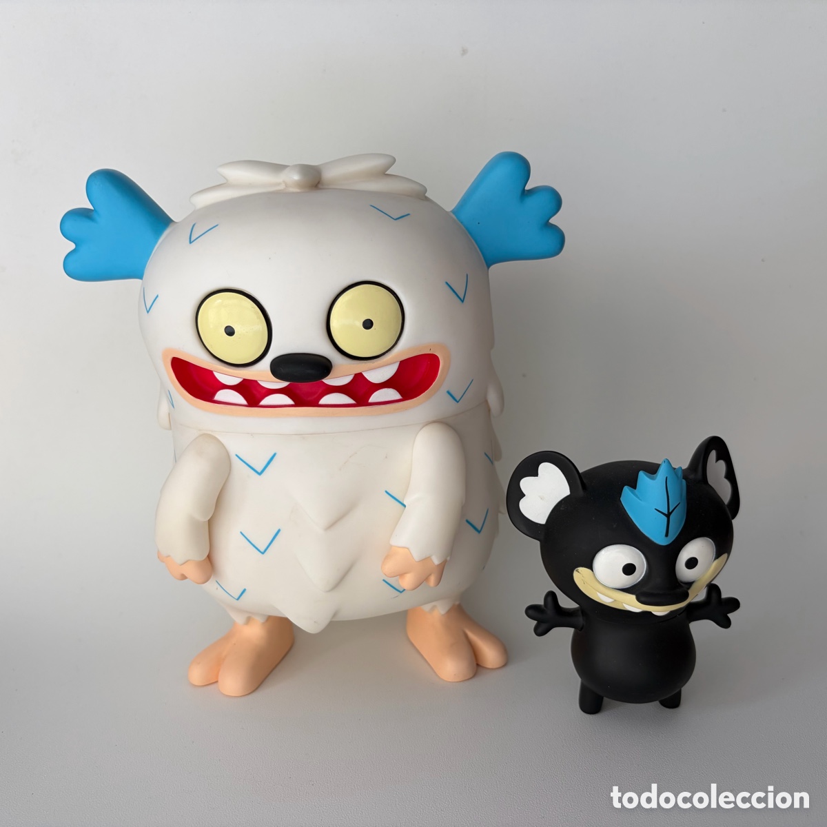 Figuras de acci&oacute;n: figuras mu&ntilde;ecos choco minty viva la france toy2r david horvath sun-min toy tokyo 2006