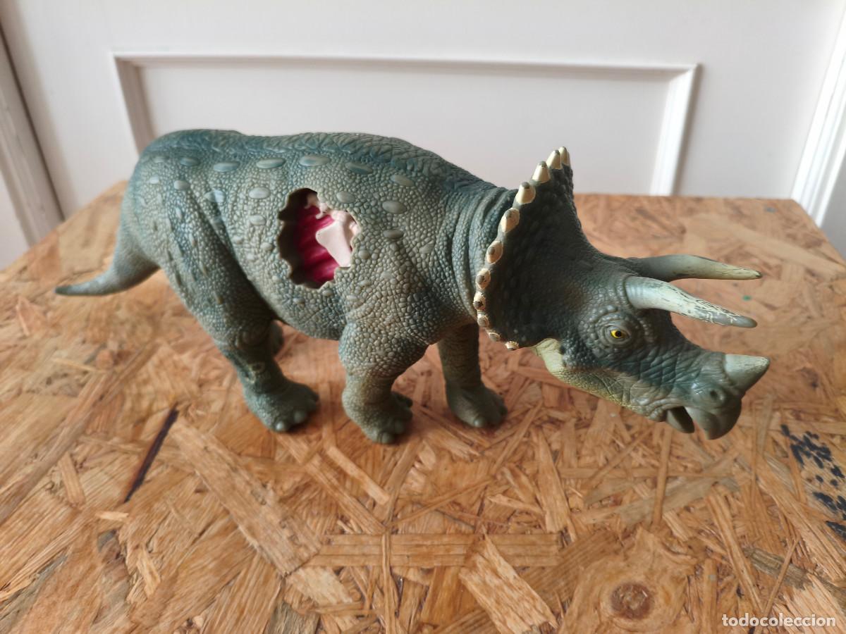 Figuras de acci&oacute;n: Triceratops Jurassic Park Kenner 1993 (JP.09) - Dino Damage Vintage