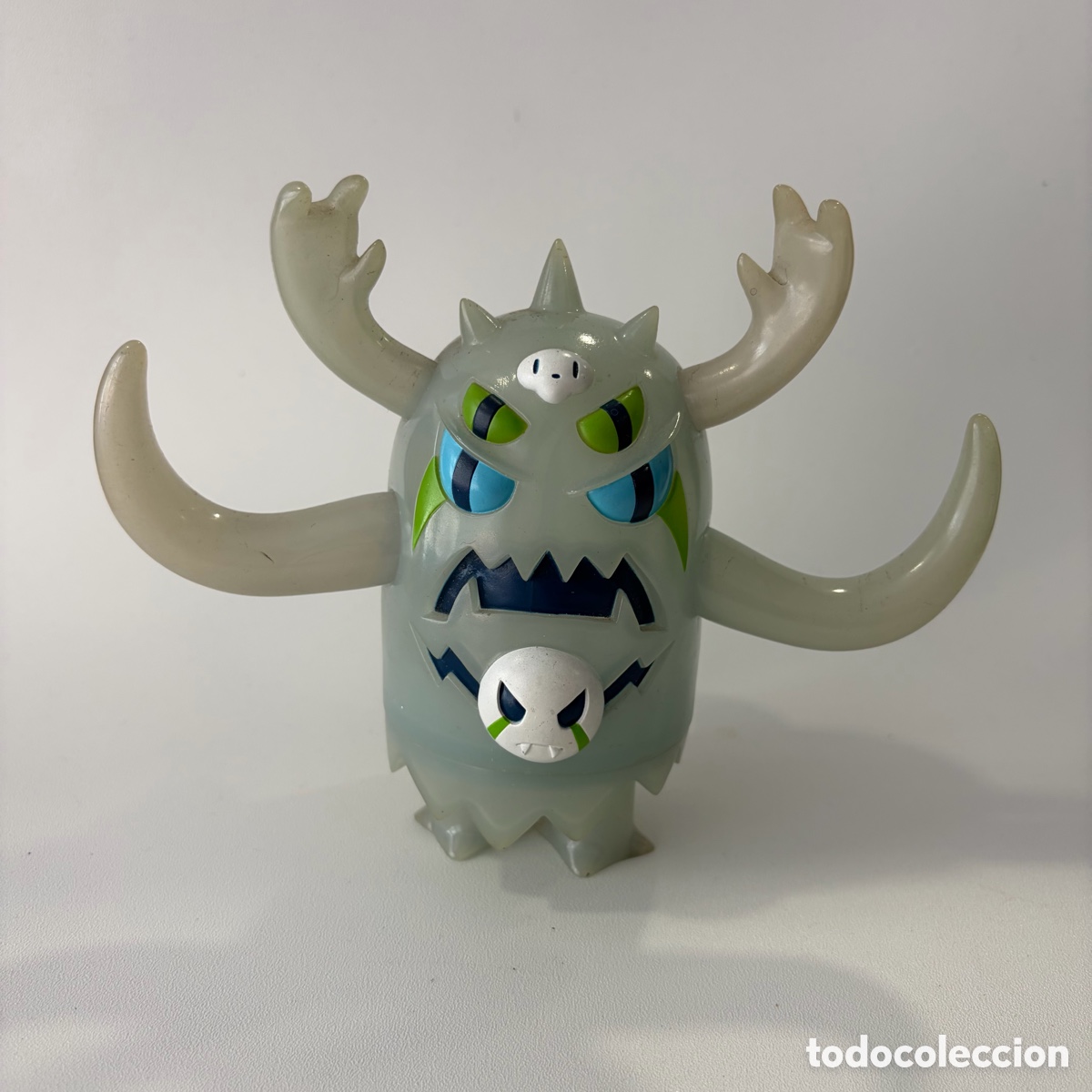 Figuras de acci&oacute;n: figura mu&ntilde;eco taberon tokidoki simone legno wonderwall kfgu kaiju for grown ups