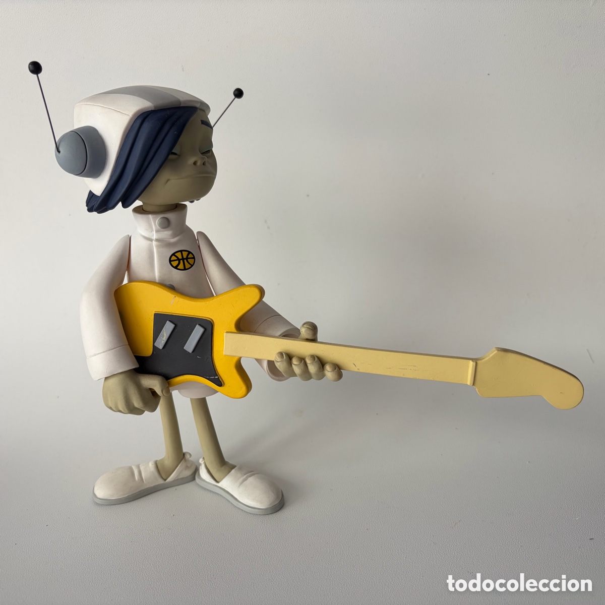 Figuras de acci&oacute;n: figura mu&ntilde;eco noodle gorillaz dare edition kidrobot jamie hewlett 2005 limitada kid robot