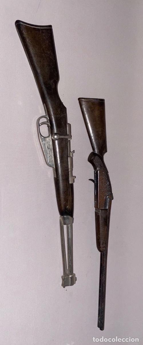 Figuras de acci&oacute;n: ANTIGUO LOTE DE &ldquo; ESCOPETA Y RIFLE &ldquo; REDONDO