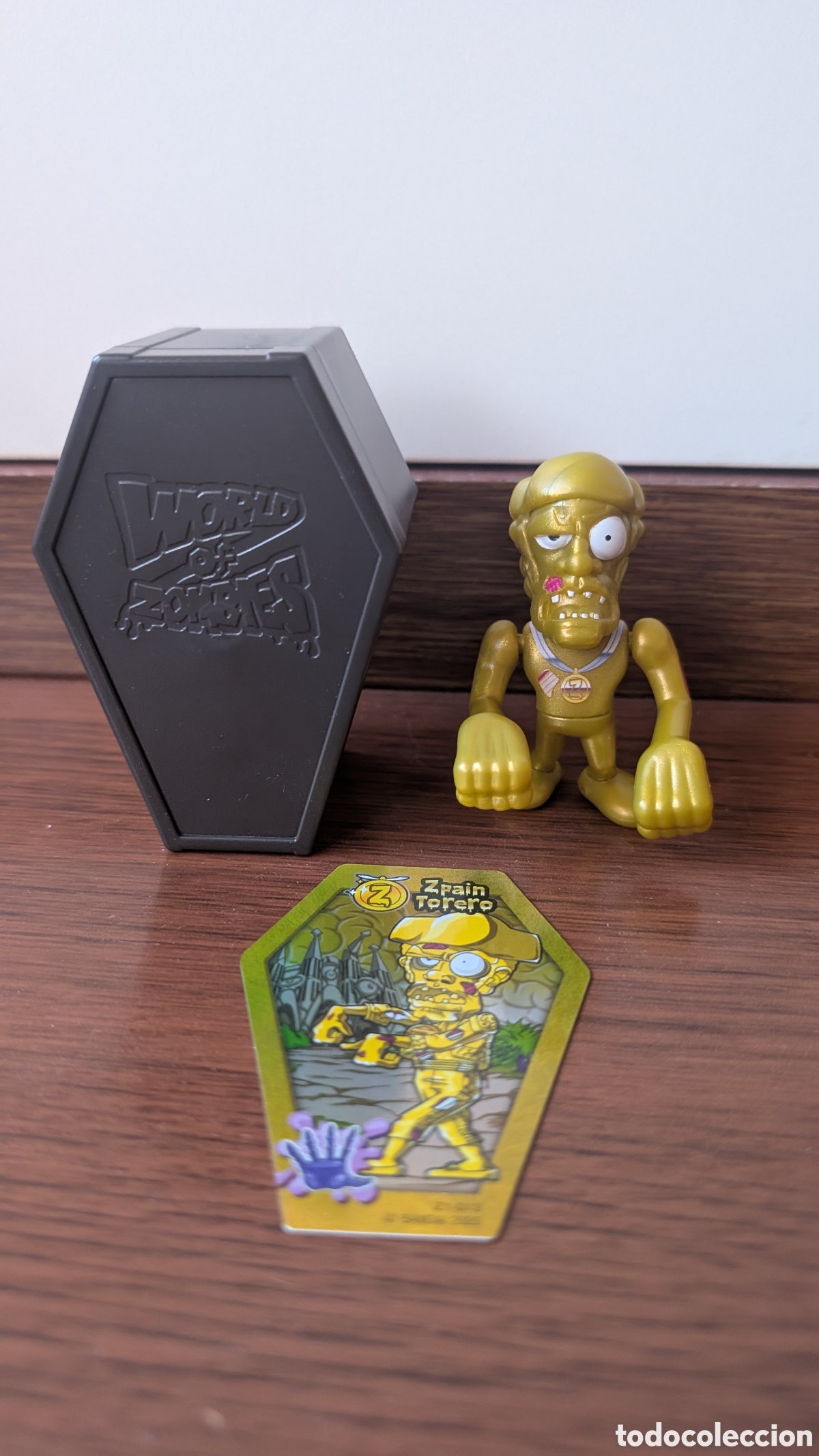 Figuras de acci&oacute;n: Bandai World of Zombies Zpain Torero Z1-013 + Tarjeta + Ata&uacute;d