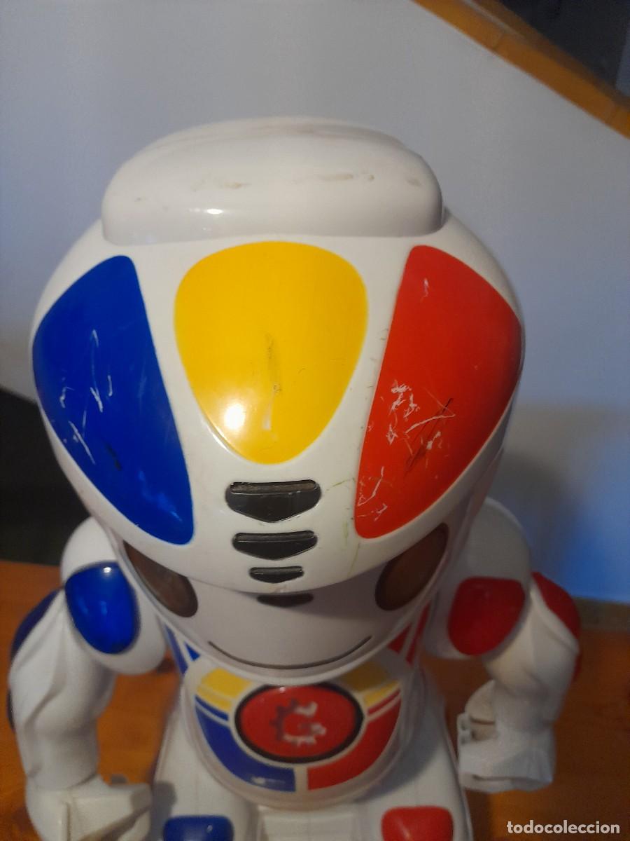 Figuras de acci&oacute;n: Espectacular Robot Emilio GIOCHI PREZIOZI - Foto 2