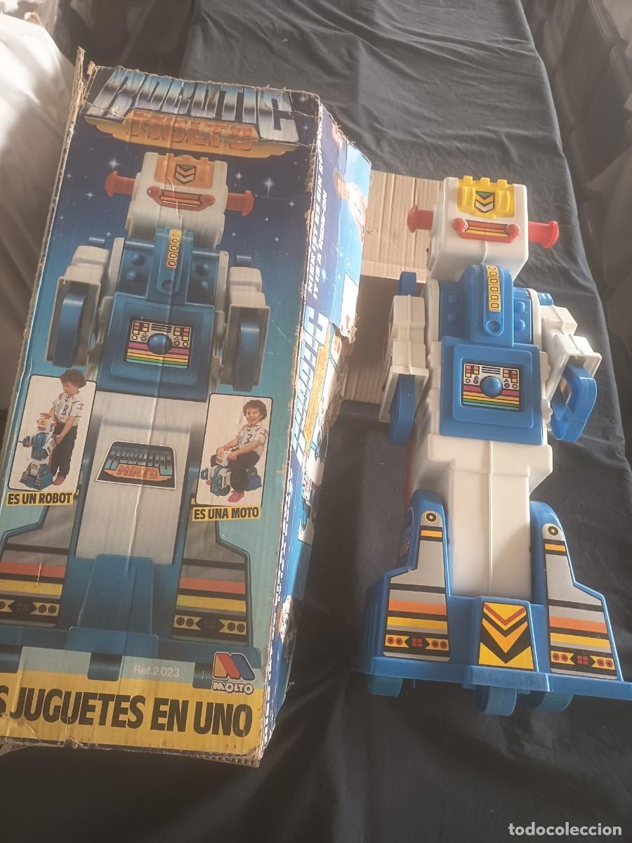 Figuras de acci&oacute;n: ROBOT MOLTO ,( A&Ntilde;OS 80)