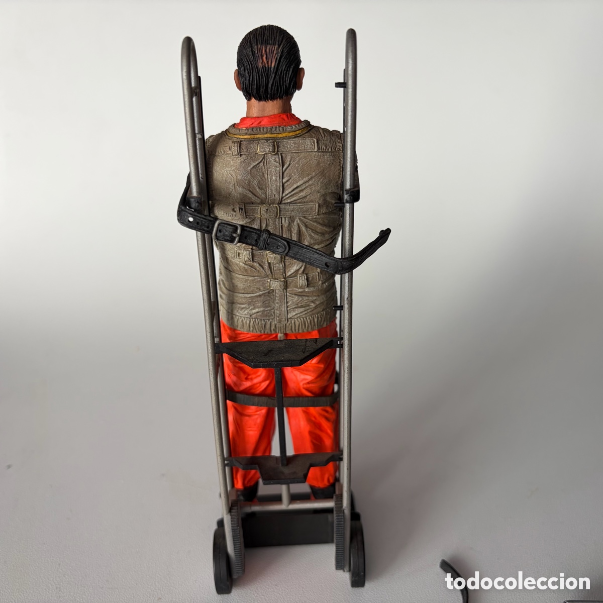 Figuras de acci&oacute;n: figura Hannibal Lecter NECA 2006 - Foto 8