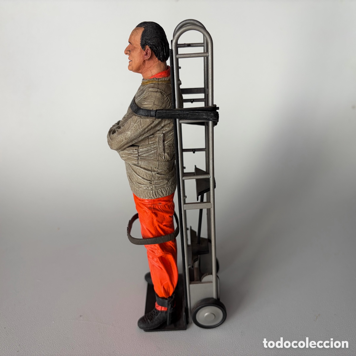 Figuras de acci&oacute;n: figura Hannibal Lecter NECA 2006 - Foto 9