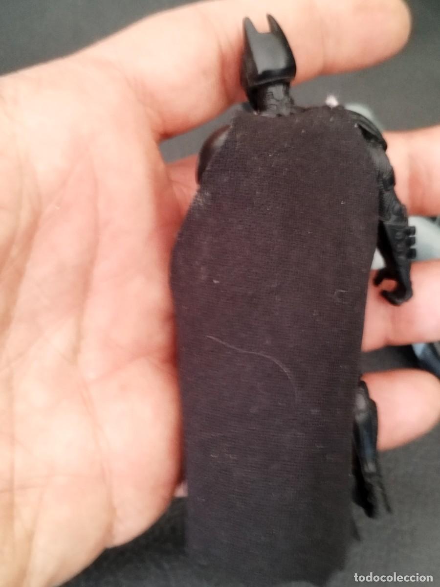 Figuras de acci&oacute;n: Dos figuras de acci&oacute;n de Batman. - Foto 3