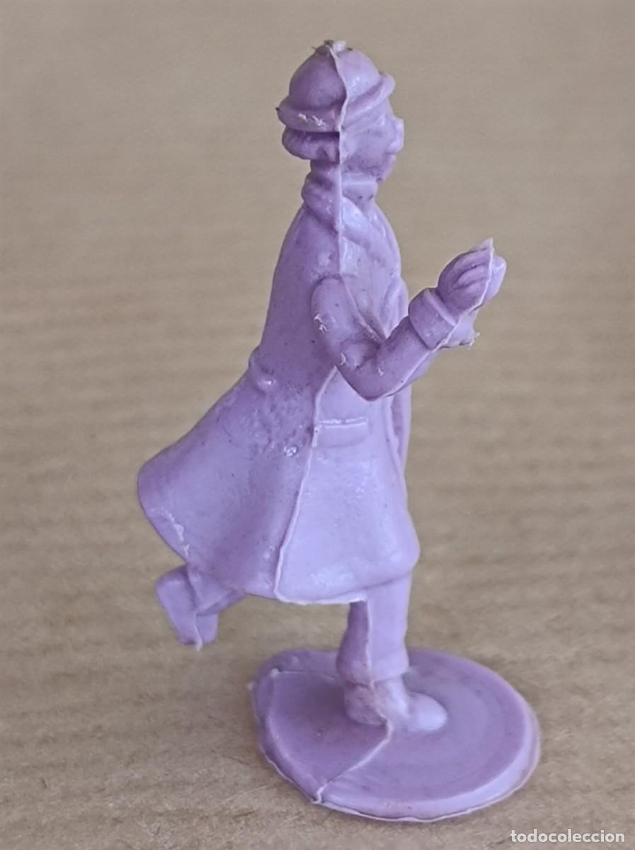 Figuras de acci&oacute;n: FIGURA TIPO DUNKIN SERIE TINTIN - Foto 4