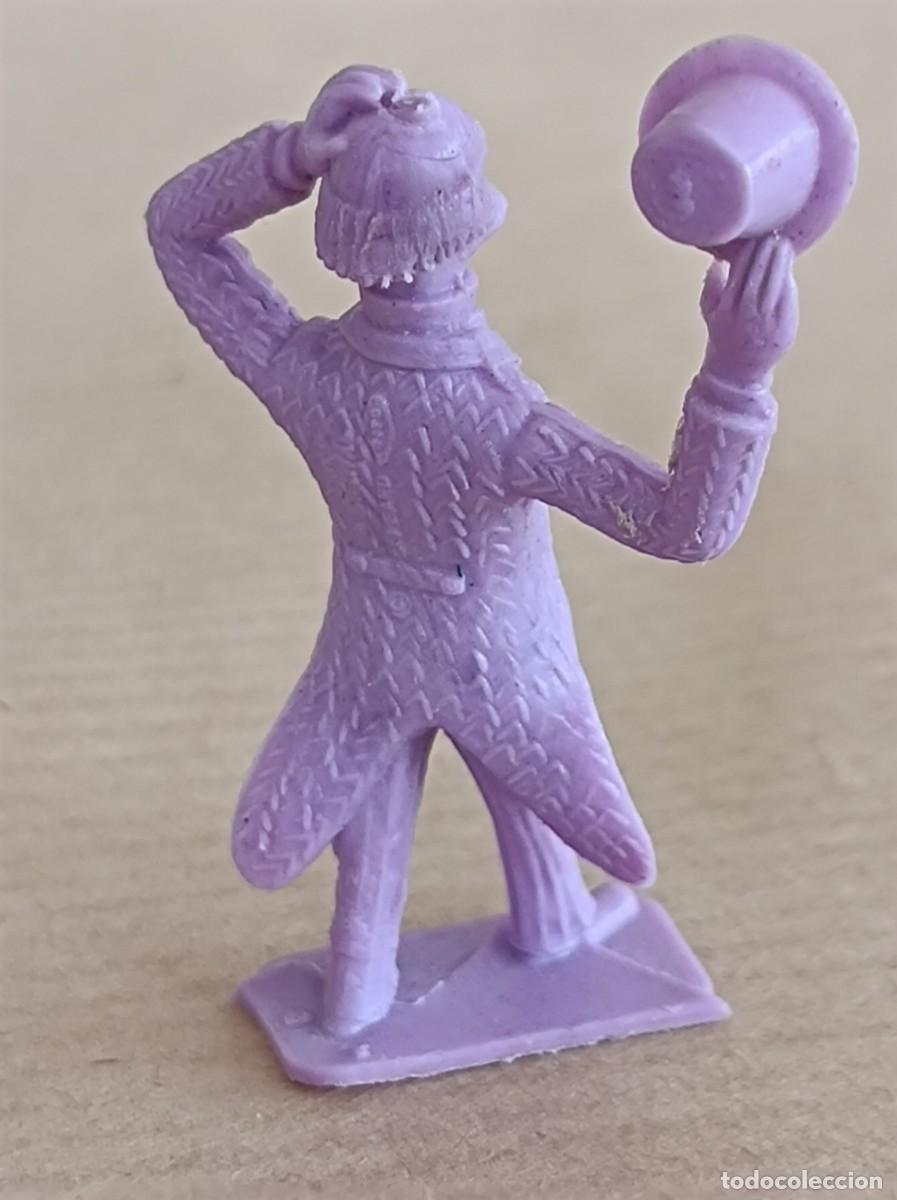 Figuras de acci&oacute;n: FIGURA TIPO DUNKIN SERIE TINTIN - Foto 2