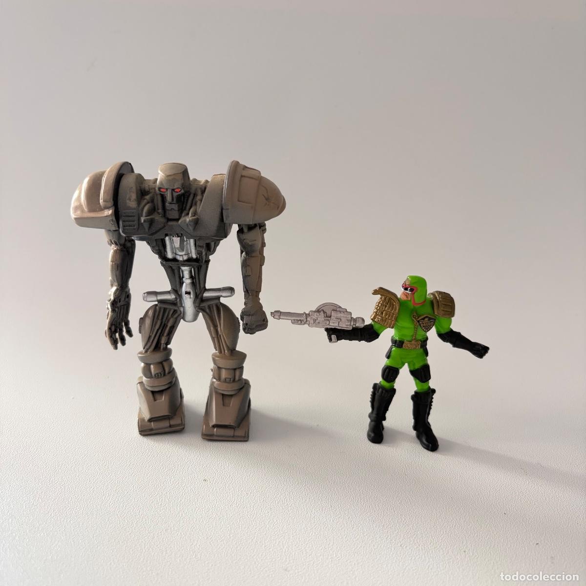 Figuras de acci&oacute;n: Figuras mu&ntilde;ecos Judge Dredd vs Machine Pack 6 ABC Robot Mattel 1995