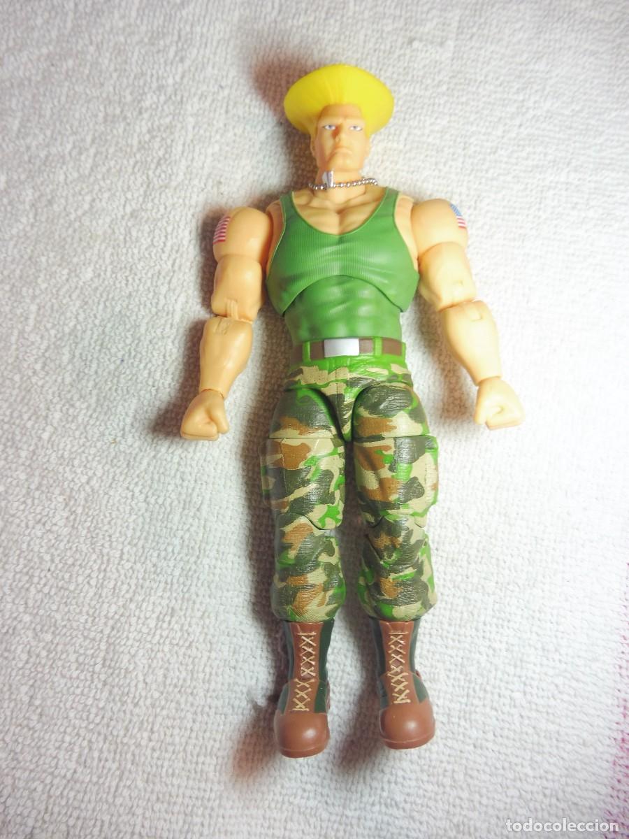 Figuras de acci&oacute;n: Figura Guile y complementos Street Fighter, Jada Toys