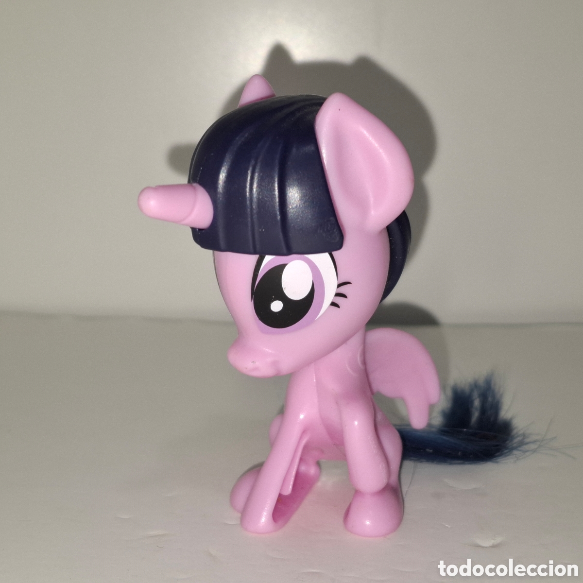 Figuras de acci&oacute;n: HASBRO FIGURA PROMOCIONAL HAPPY MEAL BURGER KING 2025 LITTLE PONY