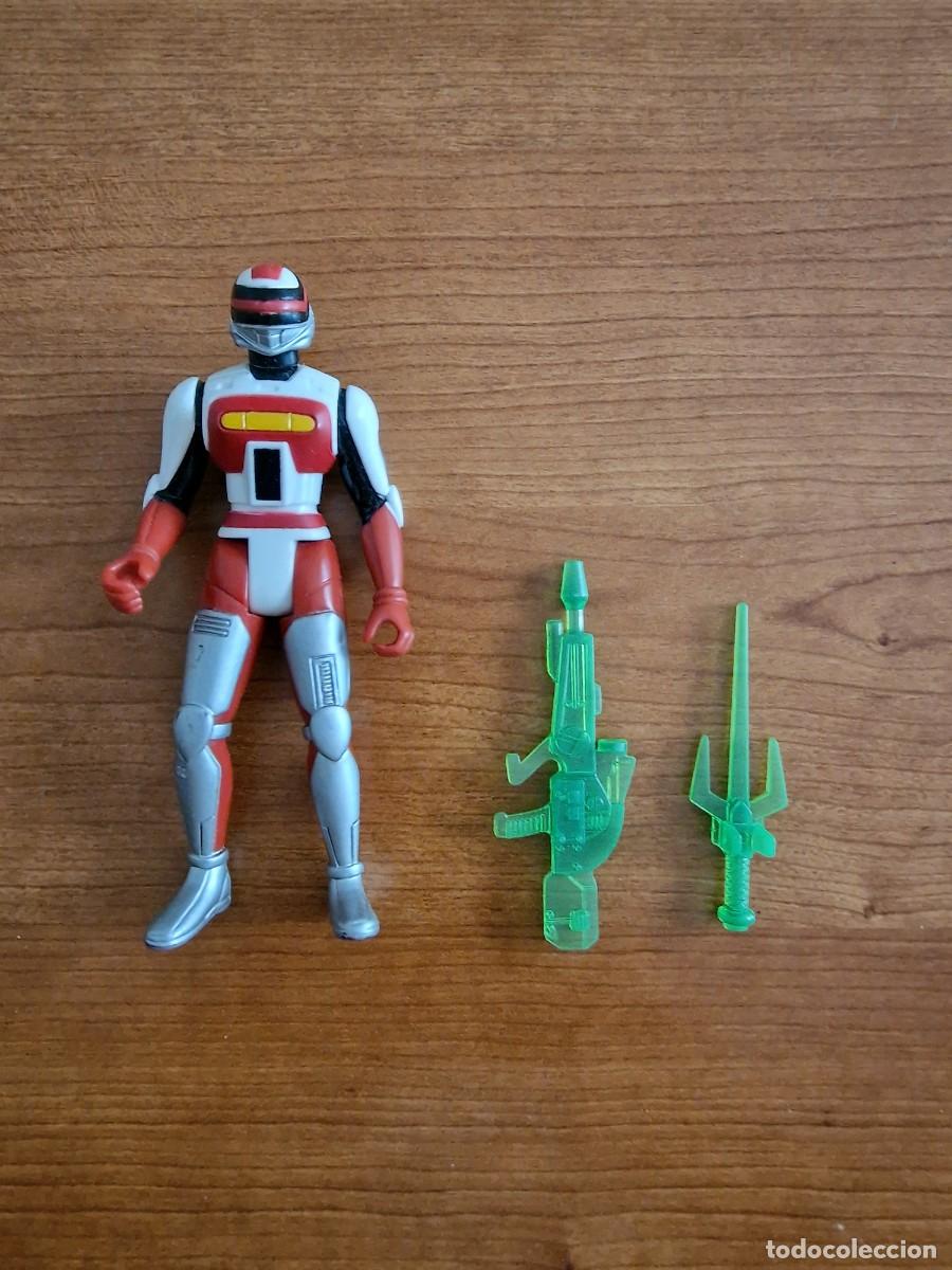 Figurines d'action: Lote 2820. Figura de los VR Trooper, Kaitlin Star, de la marca Saban&acute;s, con sus accesorios