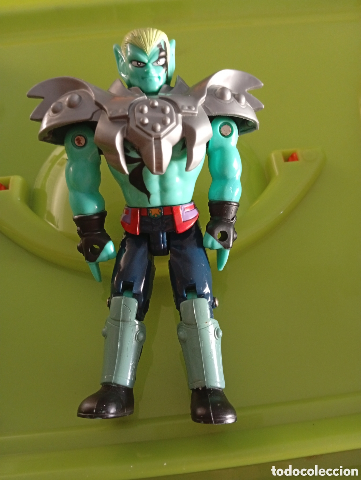 Figuras de acci&oacute;n: Figura takara drag&oacute;n quest perfecto estado
