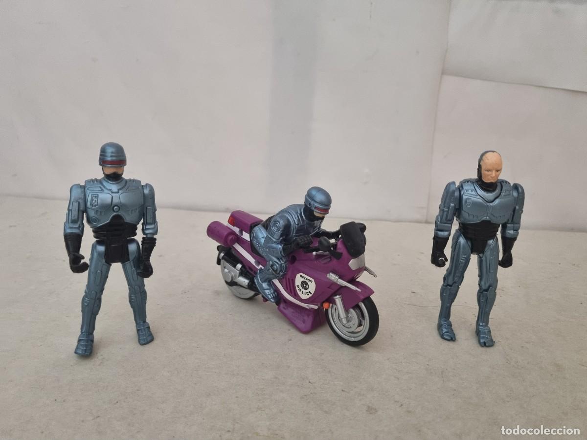 Figuras de acci&oacute;n: Lote de 3 figuras Robocop con moto, con casco y sin casco - Foto 1
