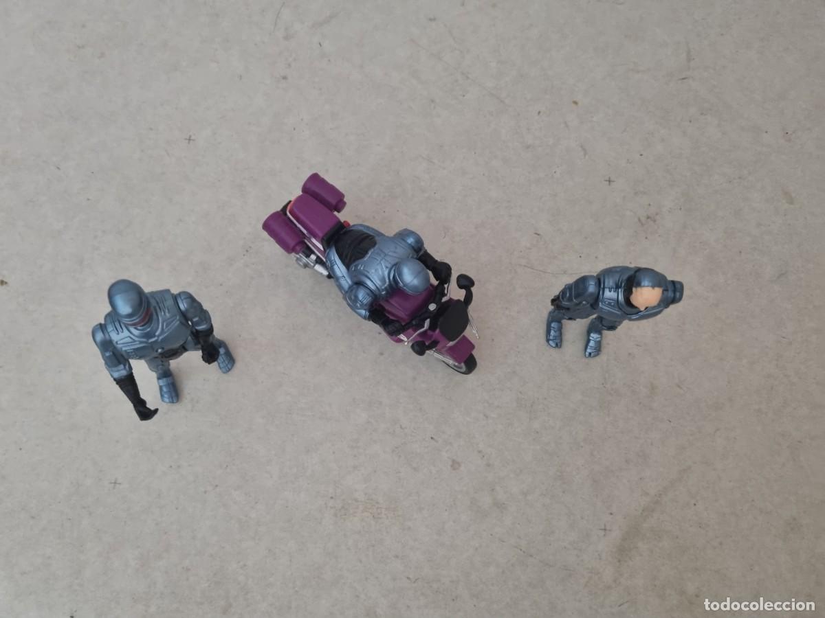 Figuras de acci&oacute;n: Lote de 3 figuras Robocop con moto, con casco y sin casco - Foto 2