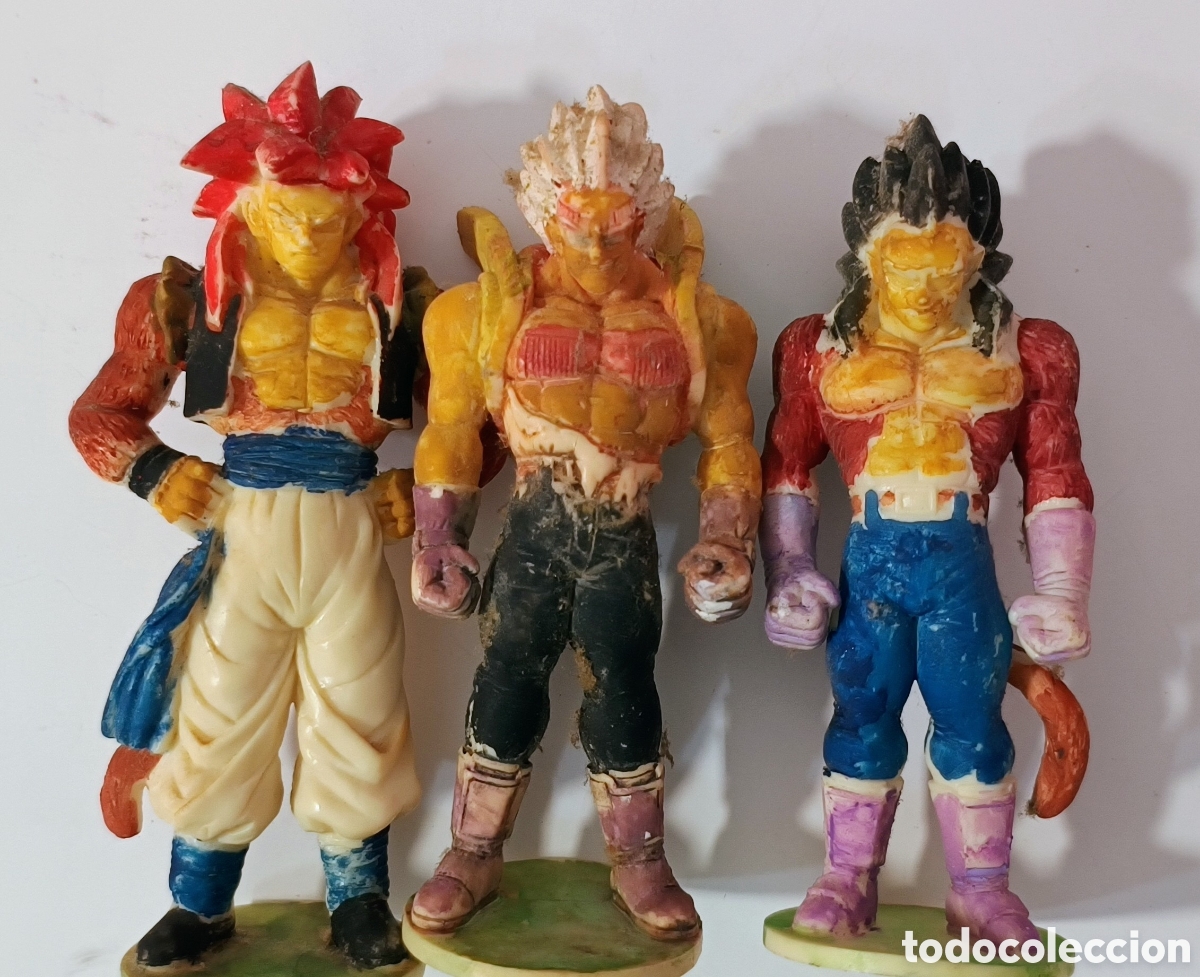 Figuras de acci&oacute;n: Drag&oacute;n Ball GT Figuras para pintar Vegeta y Baby