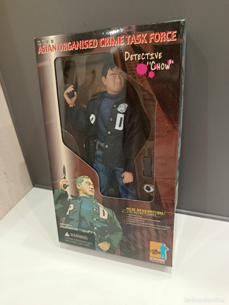 Figuras de acci&oacute;n: DETECTIVE CHOW (NICK CHEN) - FIGURA ESCALA 1/6 12&rdquo; 30 cm - DRAGON MODELS 1999 - NUEVA EN CAJA