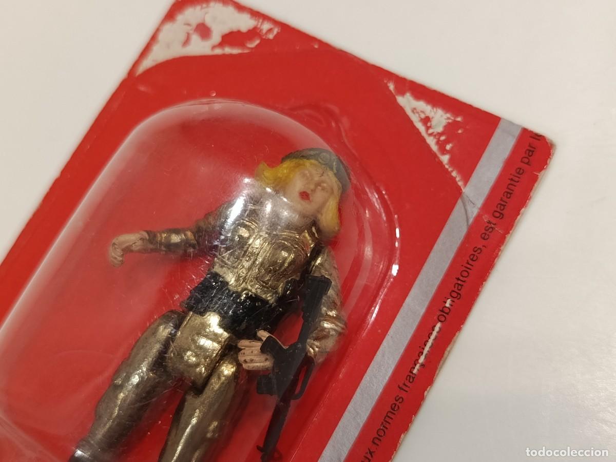 Figuras de acci&oacute;n: AIGLE FORCE EAGLE F. - BLONDIE JET LA FEMME PILOTE D&acute;ESSAI - PHOENIX TOYS 1983 - FIGURA COMPLETA