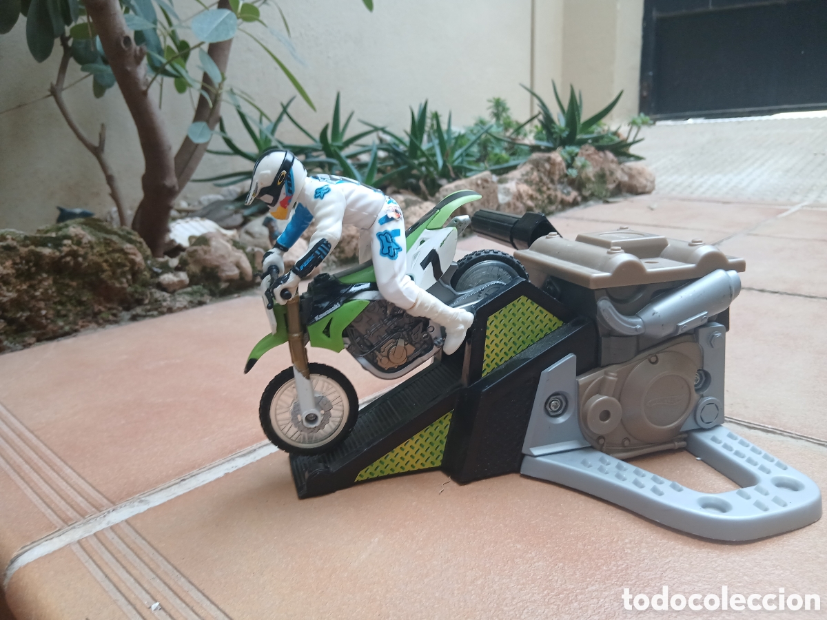 Figuras de acci&oacute;n: Juguete motorista HotWheels - Foto 2