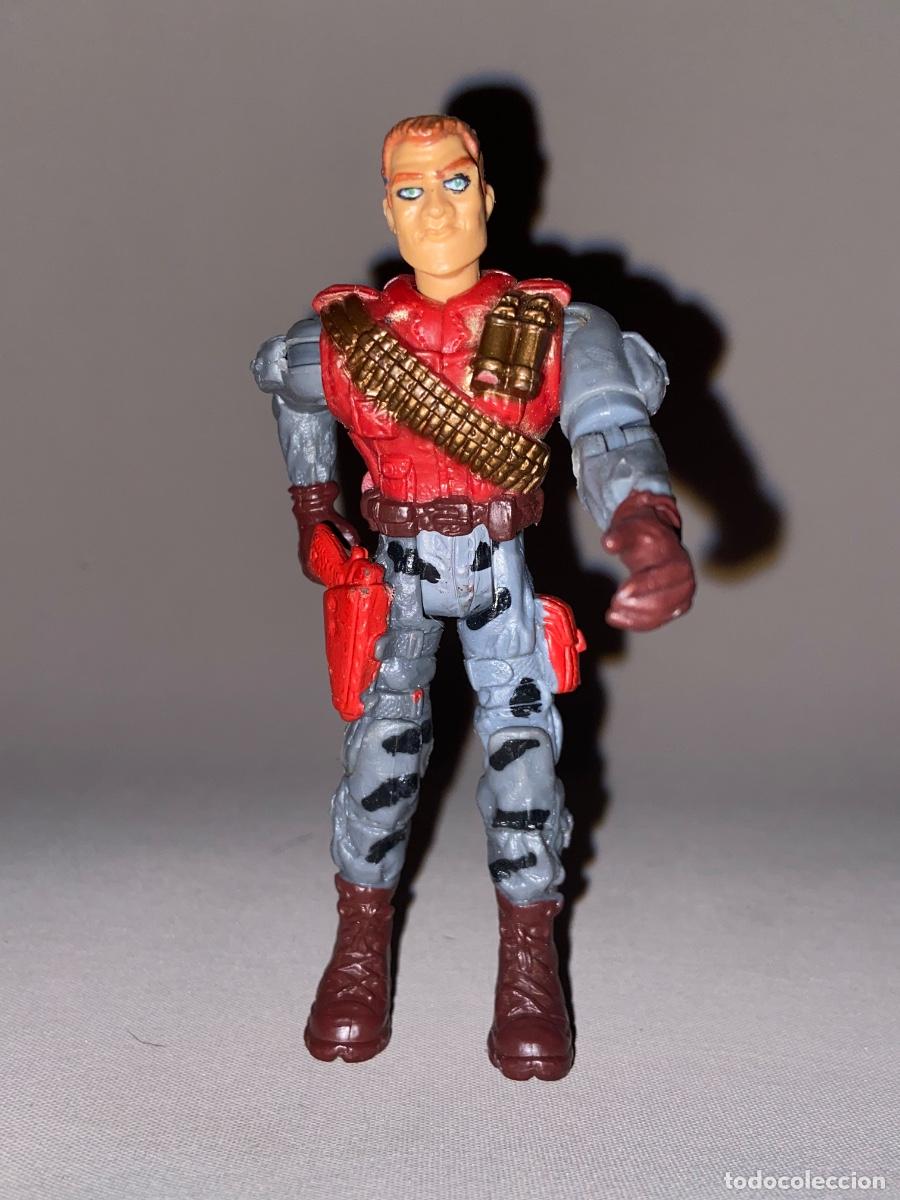 Figuras de acci&oacute;n: MAGN&Iacute;FICA FIGURA &ldquo; SIM&Oacute;N PLAGUE CRILL &ldquo; ARTICULABLE K9 RECON